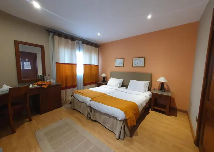 Cosy Hotel In Zamalek